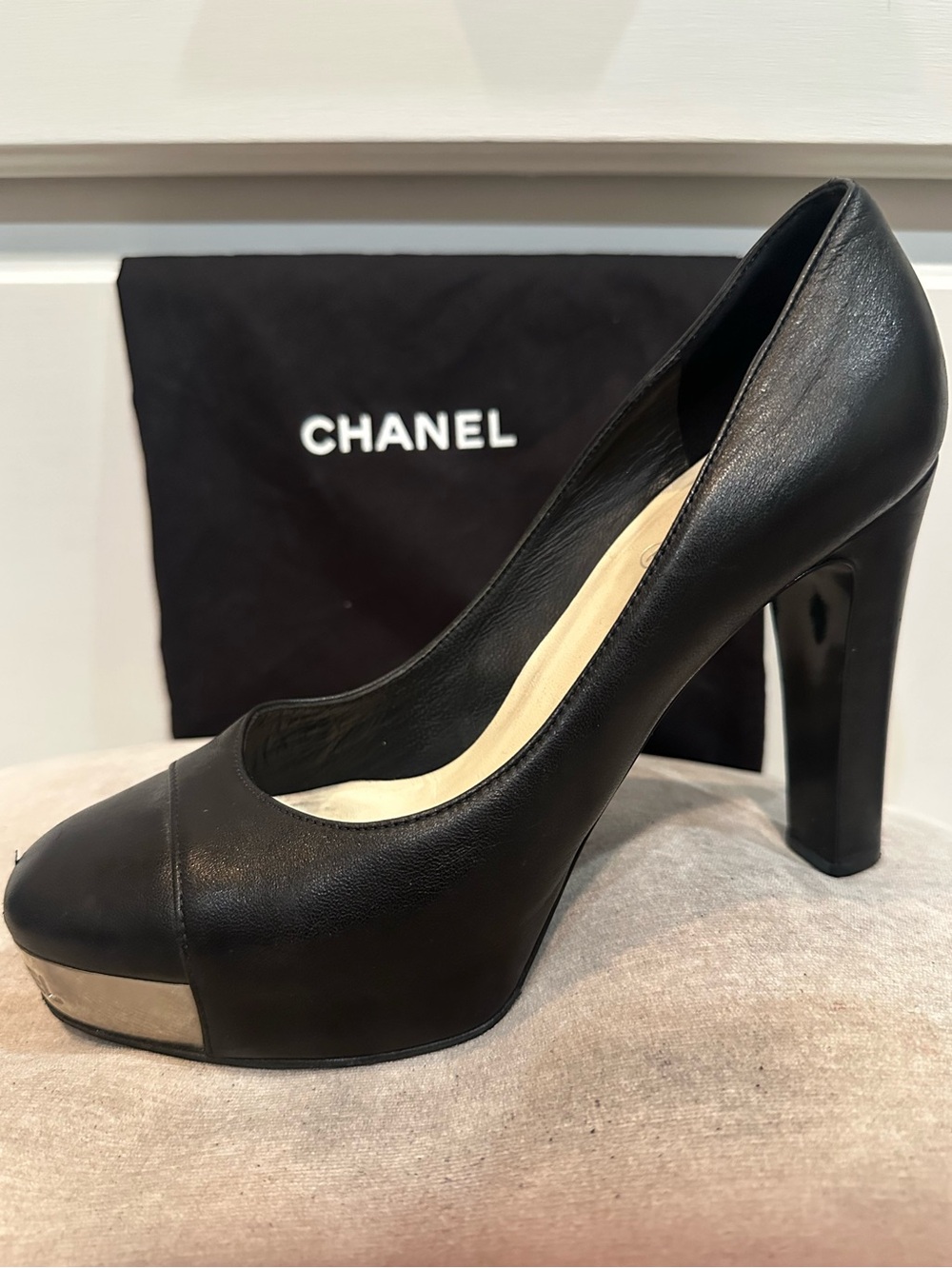 Chanel Pumps